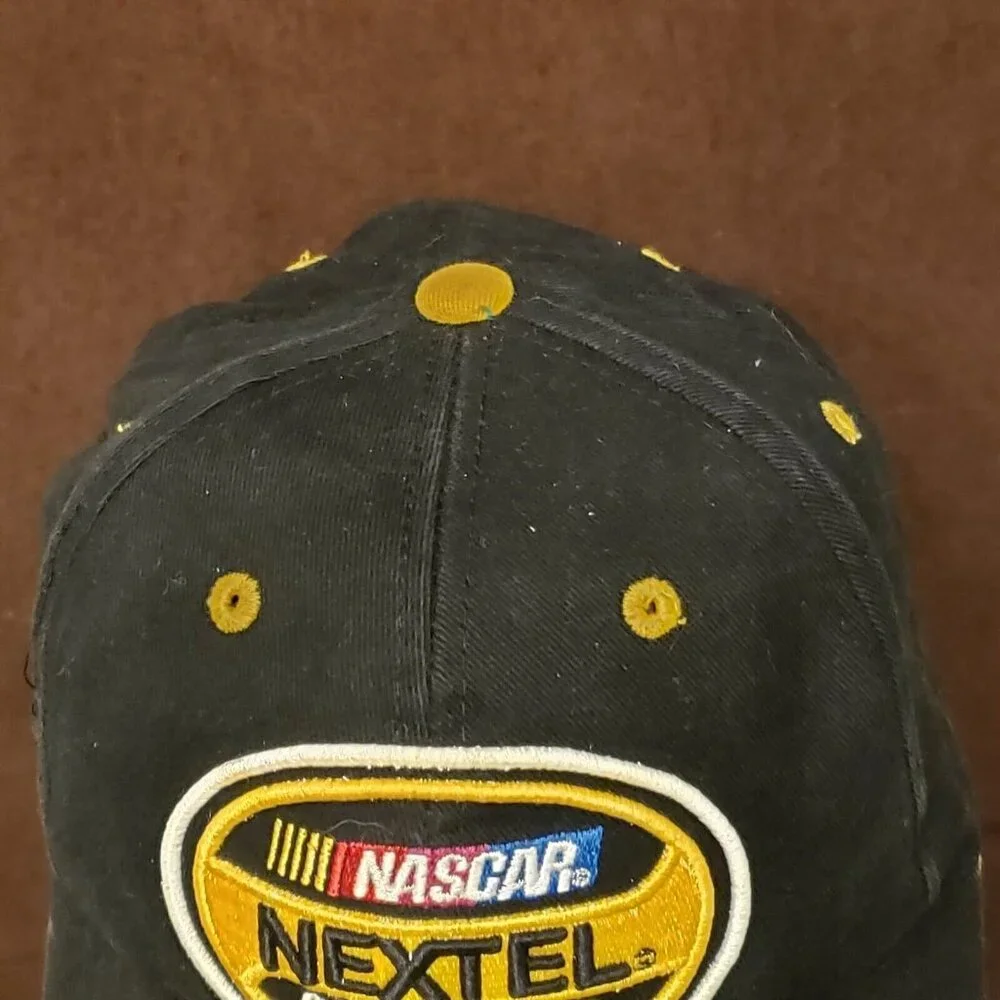 Nascar Nextel Cup Series 2004 Checkered Flag Hat Cap Adjustable One‎ Size Black